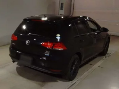Volkswagen GOLF  с аукциона в Японии