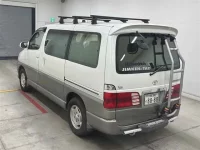 Toyota HIACE лот № 90087 оценка 3.5  с аукциона в Японии 1