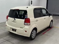 Toyota PORTE лот № 90092 оценка 4  с аукциона в Японии 4