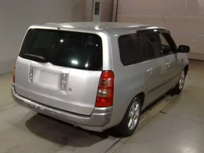 Toyota SUCCEED  с аукциона в Японии