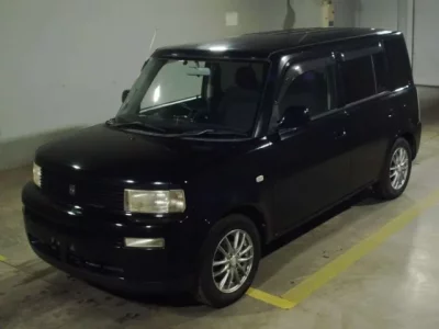 Toyota BB  с аукциона в Японии