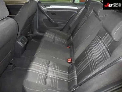 Volkswagen GOLF VARIANT  с аукциона в Японии