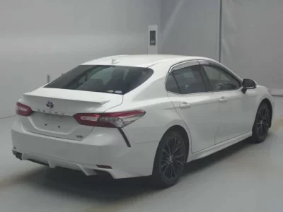Toyota CAMRY  с аукциона в Японии