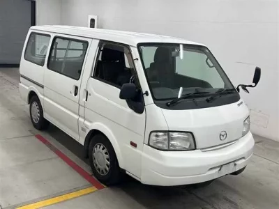 Mazda BONGO VAN  с аукциона в Японии