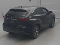 Lexus NX лот № 71006 оценка 4  с аукциона в Японии 1