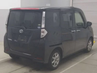 Toyota TANK  с аукциона в Японии