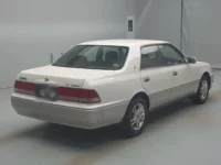 Toyota CROWN лот № 72046 оценка 3.5  с аукциона в Японии 1