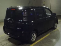 Toyota SIENTA лот № 7116 оценка R  с аукциона в Японии 1