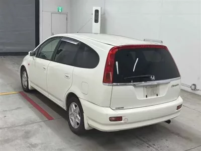 Honda STREAM  с аукциона в Японии