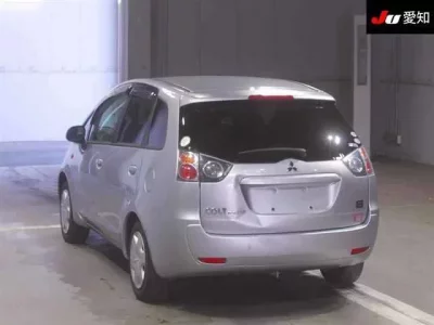 Mitsubishi COLT PLUS