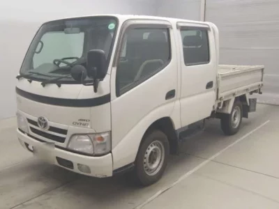 Toyota DYNA  с аукциона в Японии