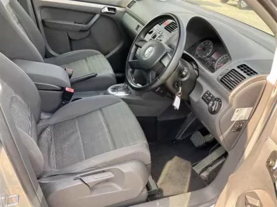 Volkswagen GOLF TOURAN