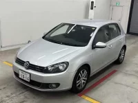 Volkswagen GOLF лот № 90180 оценка 3.5  с аукциона в Японии 3