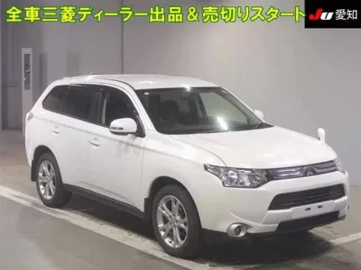 Mitsubishi OUTLANDER  с аукциона в Японии