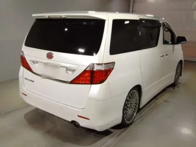 Toyota VELLFIRE  с аукциона в Японии