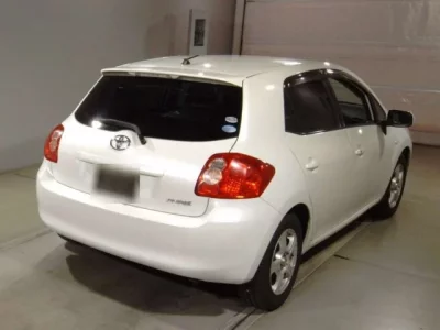 Toyota AURIS  с аукциона в Японии