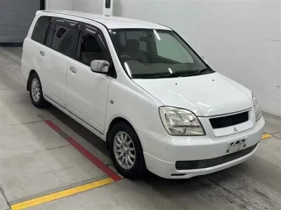 Mitsubishi DION