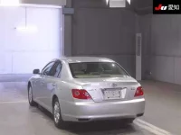 Toyota MARK X лот № 70037 оценка 3.5  с аукциона в Японии 1