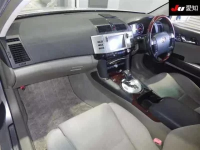 Toyota MARK X  с аукциона в Японии