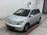 Toyota IST лот № 90216 оценка R  с аукциона в Японии 3