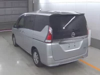 Nissan SERENA лот № 4039 оценка 3.5  с аукциона в Японии 1