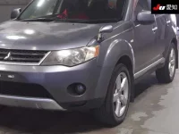 Mitsubishi OUTLANDER лот № 70058 оценка 3.5  с аукциона в Японии 6