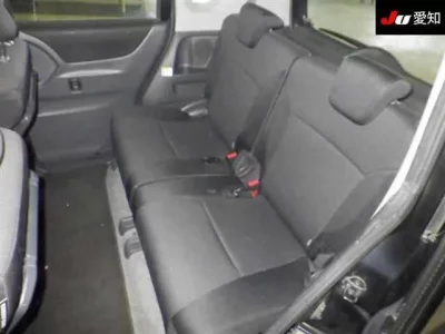 Mitsubishi DELICA D2