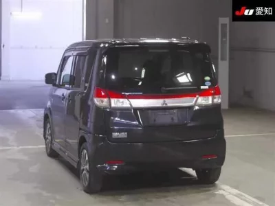 Mitsubishi DELICA D2