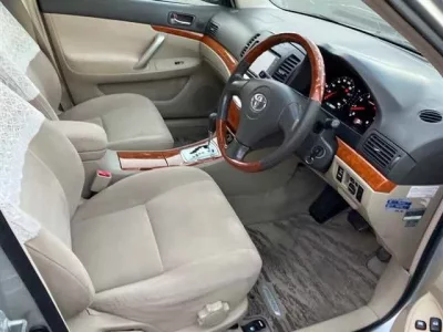 Toyota PREMIO  с аукциона в Японии