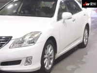 Toyota CROWN лот № 70072 оценка 3.5  с аукциона в Японии 6