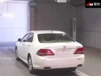 Toyota CROWN лот № 70072 оценка 3.5  с аукциона в Японии 1