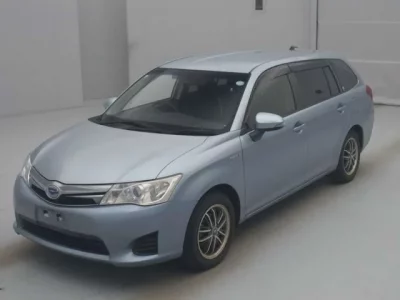 Toyota COROLLA FIELDER  с аукциона в Японии