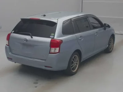 Toyota COROLLA FIELDER  с аукциона в Японии