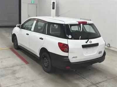 Nissan AD  с аукциона в Японии