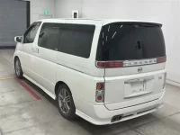 Nissan ELGRAND лот № 60031 оценка 3.5  с аукциона в Японии 1