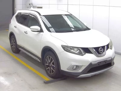 Nissan X-TRAIL  с аукциона в Японии