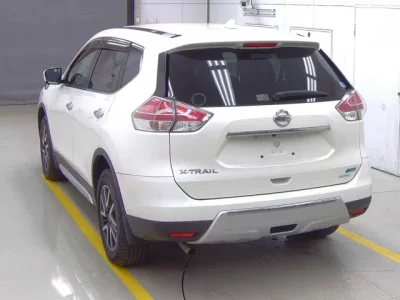 Nissan X-TRAIL  с аукциона в Японии