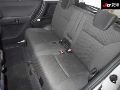 Mitsubishi DELICA D2