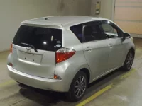 Toyota RACTIS лот № 7167 оценка RA  с аукциона в Японии 1