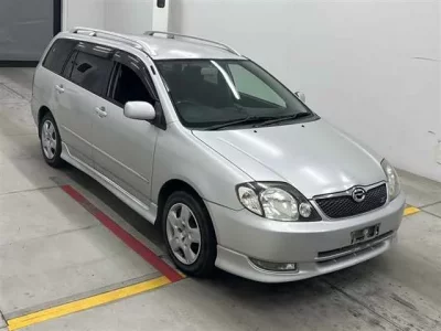Toyota COROLLA FIELDER  с аукциона в Японии