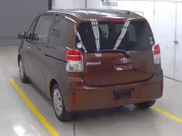 Toyota SPADE лот № 5013 оценка 3  с аукциона в Японии 1