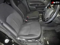 Mitsubishi MIRAGE лот № 70112 оценка 3.5  с аукциона в Японии 5