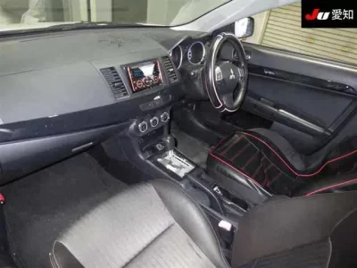 Mitsubishi GALANT FORTIS