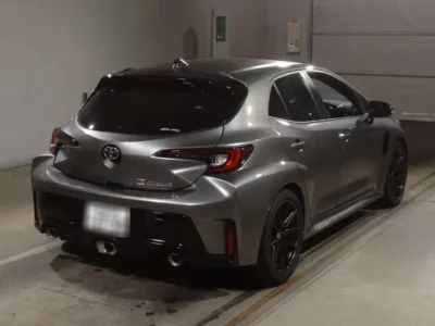 Toyota COROLLA  с аукциона в Японии