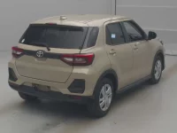 Toyota RAIZE лот № 70095 оценка 3.5  с аукциона в Японии 1