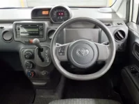 Toyota PORTE лот № 4070 оценка 4  с аукциона в Японии 4