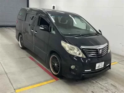 Toyota ALPHARD  с аукциона в Японии