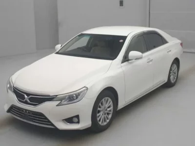 Toyota MARK X  с аукциона в Японии