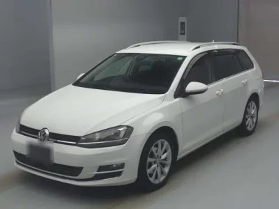 Volkswagen GOLF VARIANT