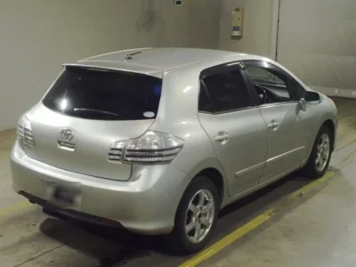Toyota BLADE